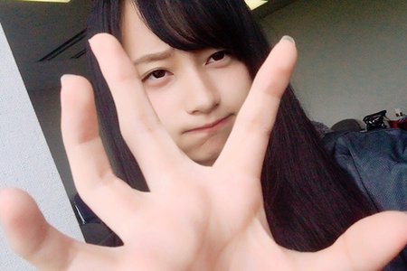 肌寒い帰り路。下を向き重々しく歩いていた私の視界に入ったのはコンクリートから懸命に生える一輪の花。ふと見つけたその花に何だか不思議な力を分けてもらえた気がする。そんな私の心は。二人セゾン。。 - 画像2