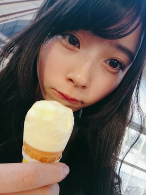バニラのアイスのサムネイル