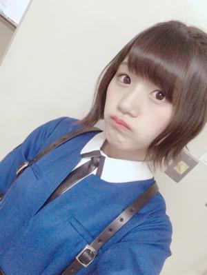 手羽先ポーズ。のサムネイル