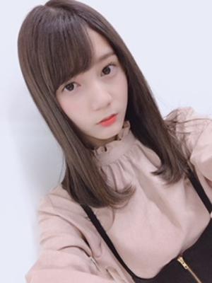 もう雪なんてないと思ってたけど意外と残ってた北海道にびっくり 小坂菜緒のサムネイル