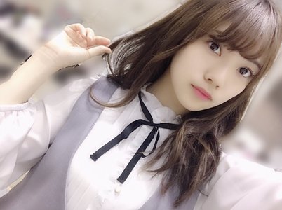 風を受けて 宮田愛萌 - 画像1