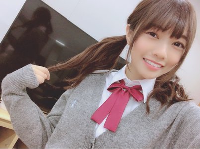 ミックスナッツとビニール袋のサムネイル