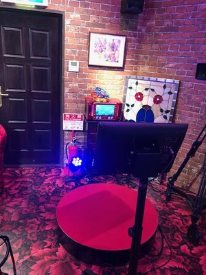 スナック眞緒×ひらがな推しのサムネイル