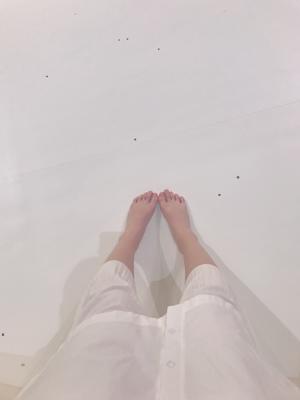 朝が寒すぎて暖房をつけて過ごしてたら、外に出た時にあまりにも寒すぎて、もうちょっと暖かい格好にしたら良かったなぁとか靴下分厚いやつにすれば良かったのにってなる事。とうとう私の前に冬がやってきそうです。12月から冬の始まりだと思っています、なぜなら、響きが冬っぽいからですよ - 画像4