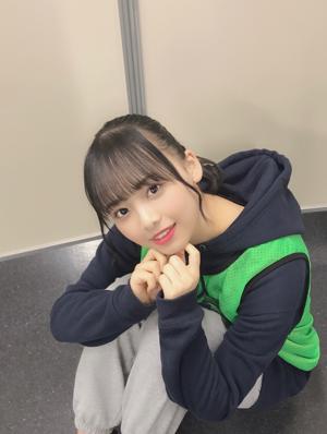 最近の濱岸ひよりのサムネイル