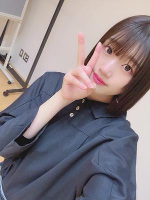 お誕生日ケーキ好きなの？なの？ひなの？のサムネイル