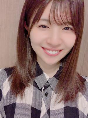 マスクをするのにリップグロスを塗ってしまった時の絶望感のサムネイル
