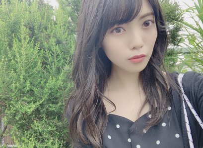 膝と紫陽花 - 画像3