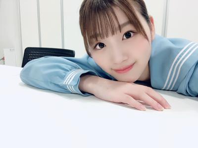 そろそろコートの出番かな？👀👗のサムネイル