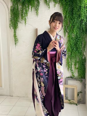 4年前に咲いた桜、今雨に濡れながら舞う - 画像2