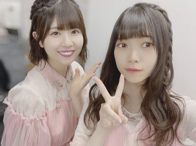 まよいの色はなに色と山笑うのサムネイル