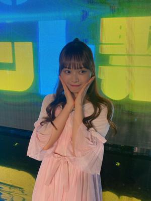最近の濱岸ひよりのサムネイル