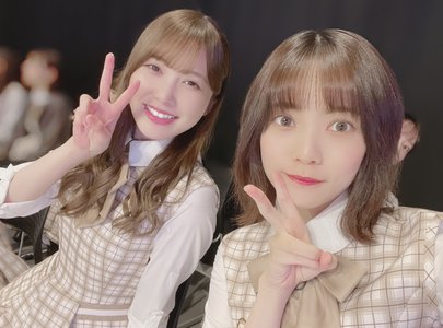 椅子待ちの机のサムネイル