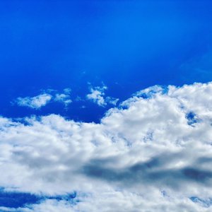 8月6日。のサムネイル