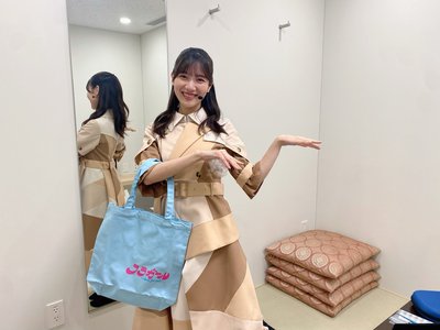 ローソンさんでメガのブラックコーヒー飲んだら目がシャキーンとなりすぎて夜だということを忘れています。それでもブラックコーヒーが好きです。あ、でも苦味が強いのはまだ苦手です。。。カフェラテも好きです。 - 画像4