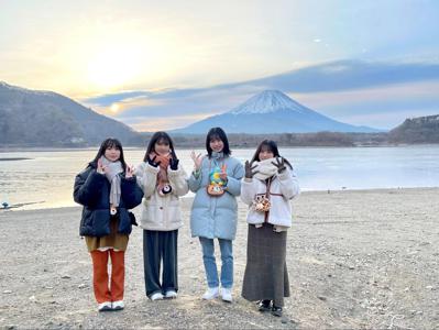 雨はにがてのサムネイル