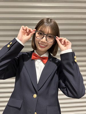 髪の毛伸びてきたな〜のサムネイル