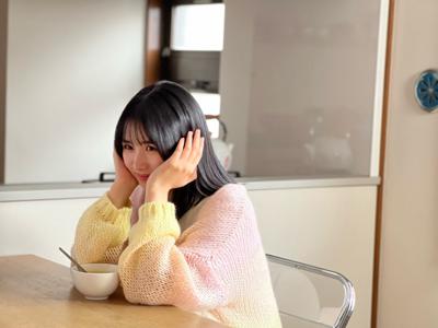 こたつで冬のサムネイル