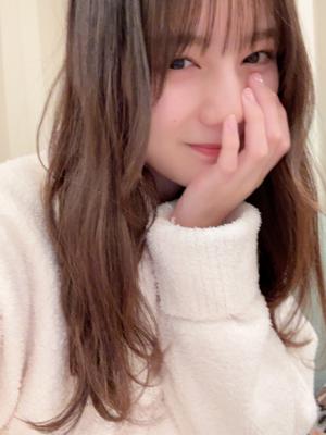 1つの線の狭間に立ってる時、言えばそれは県境みたいな、左右どちらかに引き寄せられる場合、体が1つしかない事が、どうしても惜しいと思っちゃって、分身なんて事ができたら、デメリットはあるだろうけど、役に立つ事だってあるんだろうなって思ったり。1つしかないのに、いろんなところに彷徨いたくなるのは、欲張りなのかと考える25日の日没のこと。のサムネイル