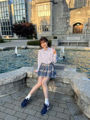 写真集よろしくお願いします📚！のサムネイル