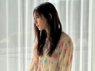 窓を開けて過ごせる気候、春を堪能し夏が近づいてる雰囲気を感じる、この時期だから香る匂いにも浸りつつ、またすぐエアコンをつけなくてはならない日がくるんだろうなって気持ちに追いつく気がしなくて、ため息が溢れそう。そんなことを書きながら、なんでこんなこと言ってんだろうって思ってます。何年生きてんだって話、慣れなさい、自分。のサムネイル