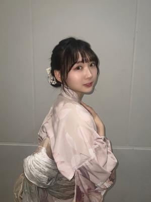 18歳になりました、のサムネイル