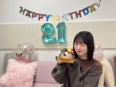 21歳になりましたのサムネイル