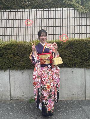 20歳になりました🤍のサムネイル
