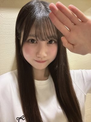 夏が始まった合図がした　鶴崎仁香のサムネイル