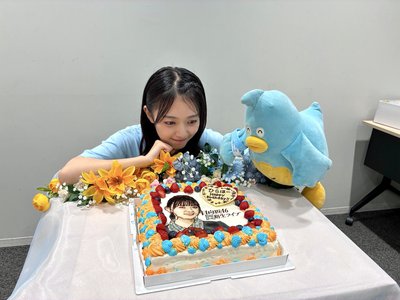 せんせいはぴばのサムネイル