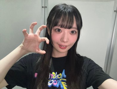 真っ白な空のサムネイル