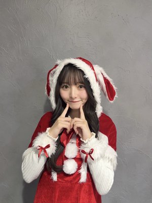 ウサキタクロースはみんなのプレゼントになりたい！🐰🎅🏻🎀#うさきみーぐりのサムネイル