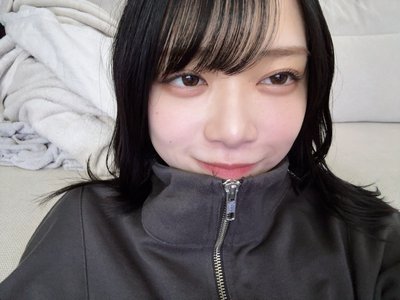 ( ¨̮ )>≡今日9時には起きられなかったのですが今から床掃除したいと思います - 画像3