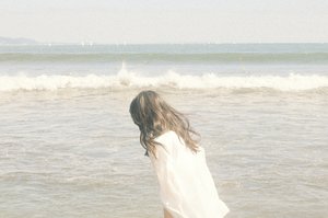 18thシングル。透明な私は私のことを指差す。正源司　陽子 - 画像2