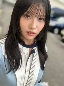 ろうそくが灯る間のサムネイル