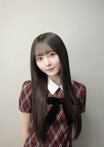 ロングのストレートのサムネイル