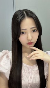 今の季節は半袖か長袖どっちがいいんでしょうか「蔵盛妃那乃」 - 画像2
