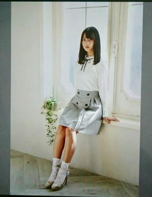 9人の色  小坂菜緒 - 画像4