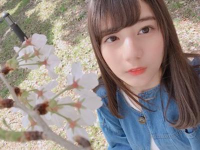 もう雪なんてないと思ってたけど意外と残ってた北海道にびっくり 小坂菜緒 - 画像2