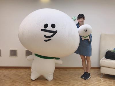 白くて丸くて、モチモチしている食べ物な〜んだ？ - 画像2