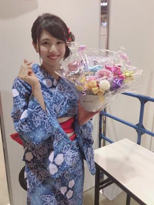 お花に囲まれて💐 - 画像6