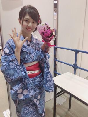 お花に囲まれて💐 - 画像9