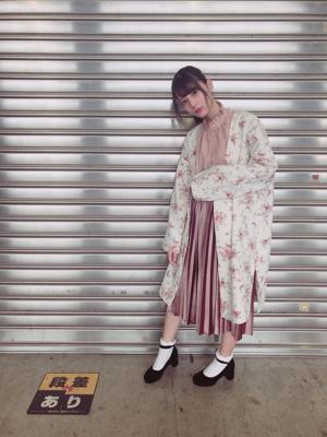 和菓子って美味しいですよね、私はいつも、甘いのが苦手って本当に損してるな…って思うんです。だってたい焼きとかって絶対にあずきで食べた方が美味しいのに、カスタードでしか食べれない、カスタードがなかった時は悲しい。隣からたい焼きのいい匂いがしてきます - 画像3