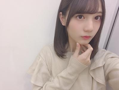 布団に入ってから10分くらい経って、眠くなってきたから目を瞑ったら秒で寝てたみたいで起きたら布団に入ってから20分経ってました。結局10分しか寝れてないけど、秒で寝れることが判明。安心してください、お昼寝の話です。 - 画像2