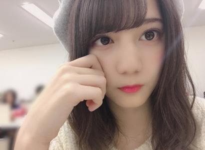 最近家に帰るとすぐにベッドへダイブする生活をしています。そしたらいつの間にか寝てて、そして起きる。そしてまた寝る。起きる。寝る。の繰り返し、、、1日に何回寝てるのか。ここまで来ると数えたくなっちゃいます。ちなみに昨日は3回です。 - 画像2