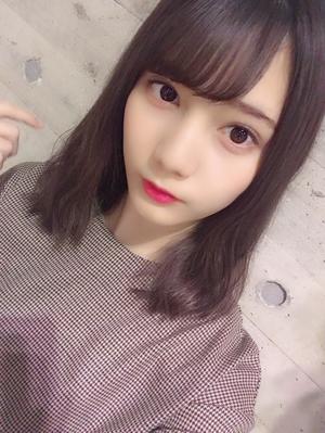 最近家に帰るとすぐにベッドへダイブする生活をしています。そしたらいつの間にか寝てて、そして起きる。そしてまた寝る。起きる。寝る。の繰り返し、、、1日に何回寝てるのか。ここまで来ると数えたくなっちゃいます。ちなみに昨日は3回です。 - 画像3