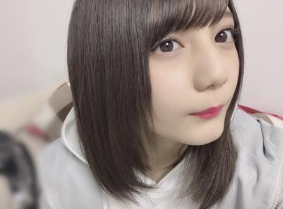 寒いって分かってたはずなのに、家にマフラーを忘れて後悔し、韓国にまで来てマフラーを買うということになってしまいました。でも、韓国は寒いから日本のより暖かいんじゃないか！って話なりましたが、あまり変わらないような気が…。いや、これ以上言うのはやめておきます。 - 画像2