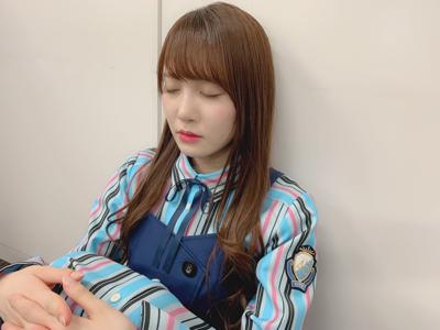 スマホを手放せない女の子(・ω・) - 画像3