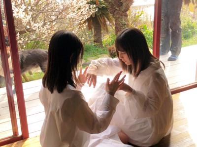 すごく甘いものが食べたいけど、あんまり好きじゃないの、感情が矛盾してるこの状況。どうしたらいいかわからないけど、とりあえず、、、。どうしようかな、無計画。 - 画像3