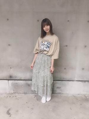 新しい靴を買ったはいいものの、中敷の張り付き具合が微妙なのかペタッと小さな音がするんです。なんか子供の頃によく履く音が鳴る靴を履いてるみたいで。楽しんでる訳じゃないですよ？でもちょっと面白いなと思ってそのまま履いてきました。 - 画像2